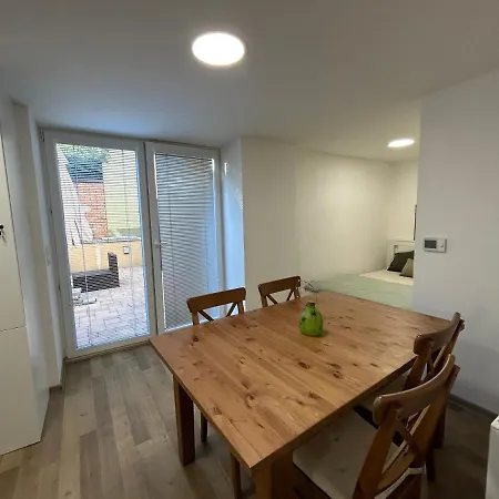 Stromoradni 17 Apartment Břeclav