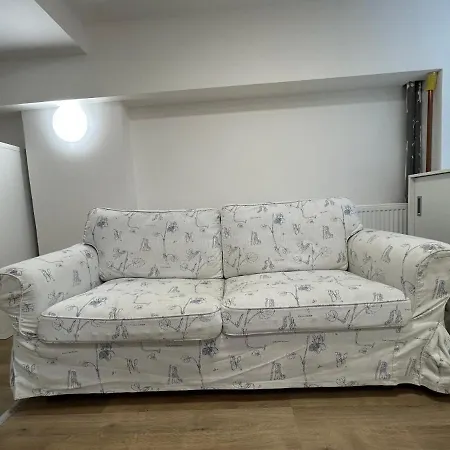 Stromoradni 17 * Břeclav