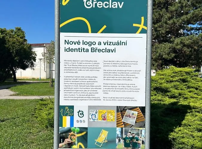 Stromoradni 17 דירה *