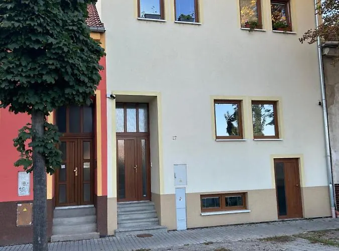 Stromoradni 17 דירה